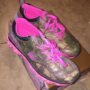 Camo Real Tree Girl Shoes